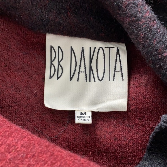 BB Dakota Red and Black Ombre Fuzzy Melton Coat - Picture 7 of 12